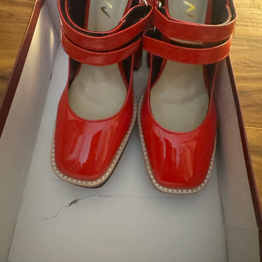 YDN Red Patent Leather Block Heels - Picture 10 of 13